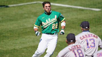 Los ánimos se caldearon en el partido entre los Astros y los Atléticos con Ramón Laureano de protagonista