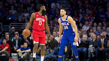 Harden y Simmons están en varios rumores de cambios