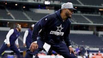 Dak Prescott es el quarterback titular de los Cowboys