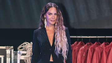 Belinda mantiene una relación sentimental con Christian Nodal