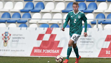 Kilian Ludewig ist ein Neuzugang auf Schalke - und U-Nationalspieler Deutschlands