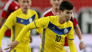 Zaynutdinov, à gauche, est la grande pépite du Kazakhstan. 