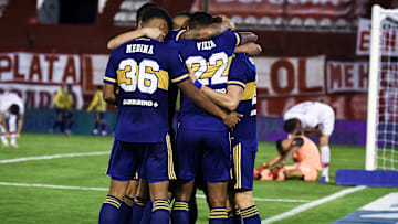 Huracan v Boca Juniors - Copa de la Liga Profesional 2021 - Boca festeja, Huracán sufre.