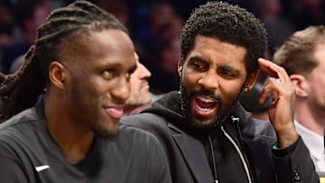 Kyrie Irving podría regresar a las cancha en dos semanas