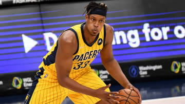 Turner es uno de los jugadores que le interesa a los Lakers para la próxima temporada