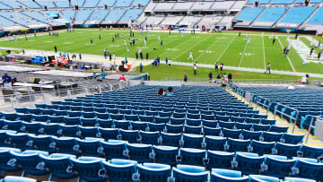 En el estadio de los Colts van a meter 7.500 fanáticos en la tercera semana