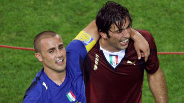 Fabio Cannavaro et Gianluigi Buffon. 