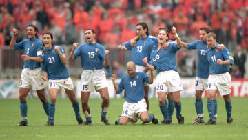 Italy celebrate during the penalty shoot-out against the Netherlands in 2000