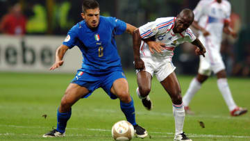 Gennaro Gattuso battles Claude Makélélé in a Euro 2008 qualifier.