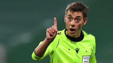 Clément Turpin va arbitrer la rencontre entre Marseille et Lens. 