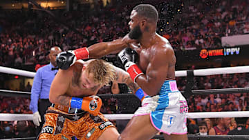 Tyron Woodley perdió con Jake Paul por decisión dividida 