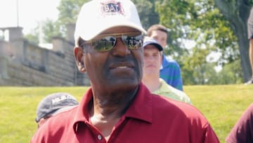Bob Gibson aseguró que la discriminación racial se mantiene intacta