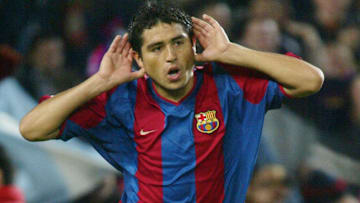 Juan Rom?n Riquelme of Barcelona celebrates