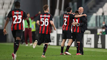 Esultanza rossonera dopo la vittoria con la Juve