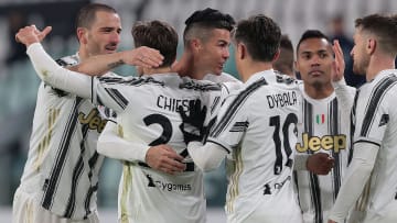 Una foto di gruppo della Juventus dopo un gol 