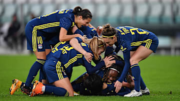 L'esultanza delle calciatrici del Lione