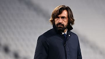 Un deluso Pirlo dopo la sconfitta in casa con la Fiorentina