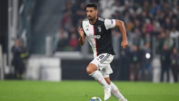 Juventus v Lokomotiv Moskva: Group D - UEFA Champions League