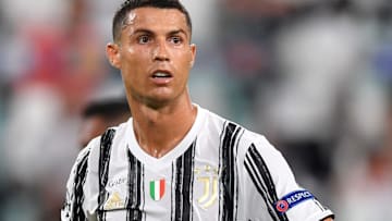 Juventus v Olympique Lyon - UEFA Champions League Round of 16: Second Leg