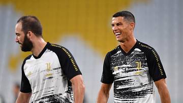Juventus v Olympique Lyon - UEFA Champions League Round of 16: Second Leg