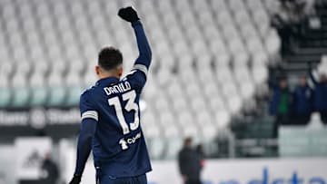 Danilo ed il cenno d'intesa verso Pirlo