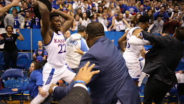 Kansas Jayhawks forward Silvio De Sousa