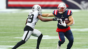 Rex Burkhead logró su cuarto juego de dos touchdowns en su carrera en la NFL