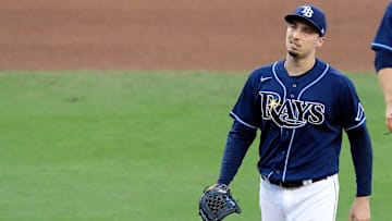 Blake Snell no pudo completar las cinco entradas en su actuación