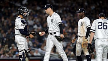 Ottavino starts a conversation with catcher Gary Sanchez in the 2019 ALCS
