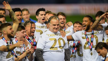Leeds United v Charlton Athletic - Sky Bet Championship
