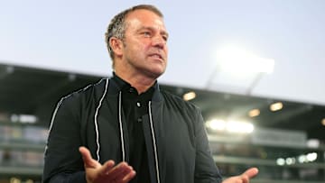 Hansi Flick muss schon jetzt einen Spagat bewältigen