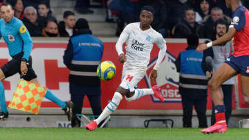 Bouna Sarr sera forfait dimanche contre le PSG. 