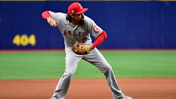 Los Angelinos tienen en Anthiny Rendon al antesalista cone ls ueldo más alto 