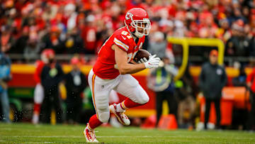 Los Angeles Chargers v Kansas City Chiefs
