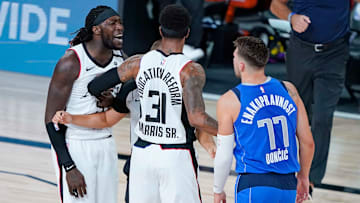 Harrell y Doncic tuvieron un cruce de palabras durante el tercer juego de los playoffs