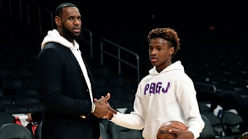 Bronny James ha demostrado tener el talento necesario para figurar en la secundaria 