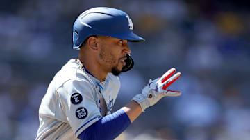 Los Dodgers continúan su gira por Seattle este lunes