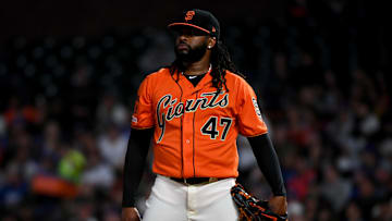 Cueto alista su regreso a las Grandes Ligas