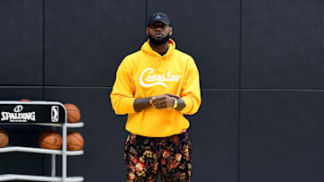 Los Angeles Lakers Introduce Anthony Davis