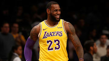 James jugará su tercera campaña en Los Angeles Lakers