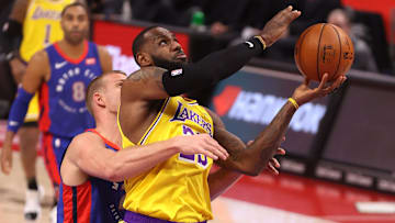 James mantiene un rendimiento sobresaliente en la temporada 2020-21 con los Lakers