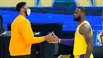 James y Davis volverán a liderar a los Lakers 