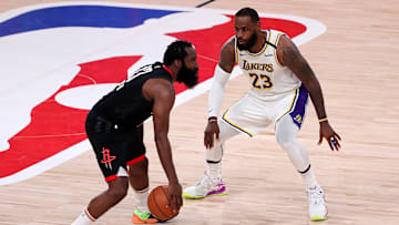 LeBron James lideró ofensiva a los Lakers durante el tercer juego de la serie ante Houston