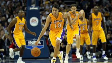 Los Angeles Lakers v Minnesota Timberwolves