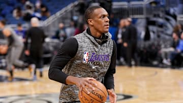 Rajon Rondo sigue sin poder debutar con Lakers