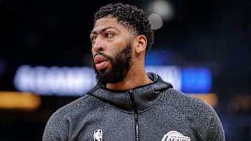 Davis renovó con los Lakers por cinco temporadas