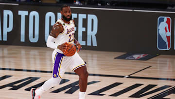 LeBron James y los Lakers son grandes favoritos esta temporada
