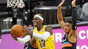 Los Lakers quieren mantener a Schröder por muchos años en el equipo