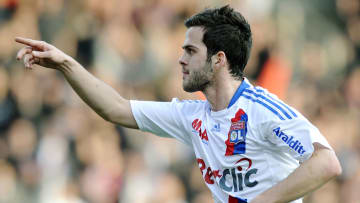 Miralem Pjanic sous les couleurs de l'Olympique Lyonnais
