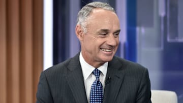 El comisionado Rob Manfred no le huyó a opinar sobre el escándalo del robo de señas